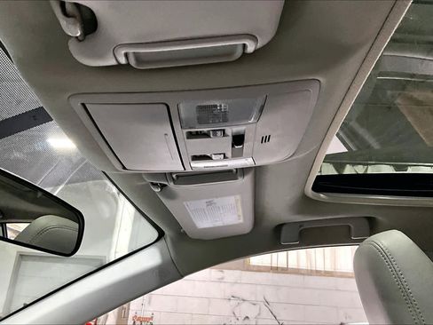 Used 2016 Toyota RAV4 XLE image 36