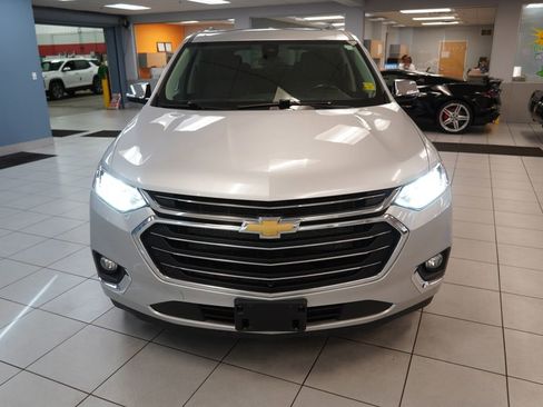 Used 2021 Chevrolet Traverse Premier AWD/4WD image 21