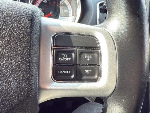 Used 2020 Dodge Grand Caravan GT FWD image 11