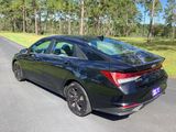 Used 2023 Hyundai Elantra SEL image 4