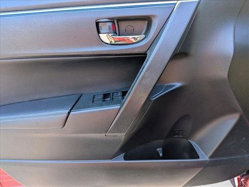 Used 2014 Toyota Corolla S Premium w/ Driver Convenience Package FWD image 10