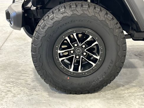 New 2025 Jeep Wrangler Willys image 11