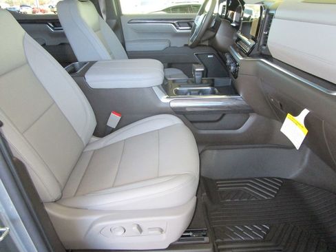 New 2026 Chevrolet Silverado 1500 LTZ image 25