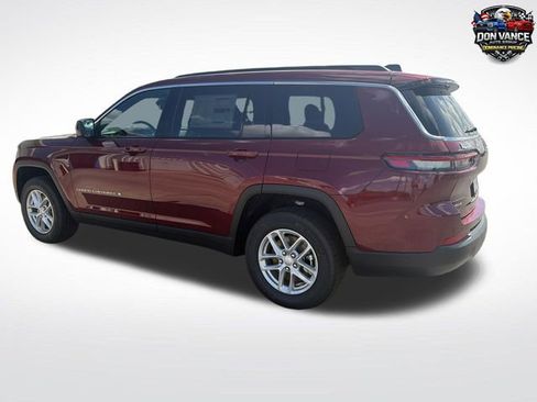 New 2026 Jeep Grand Cherokee L Laredo AWD/4WD image 3