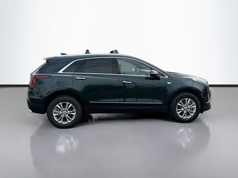New 2026 Cadillac XT5 Luxury image 4