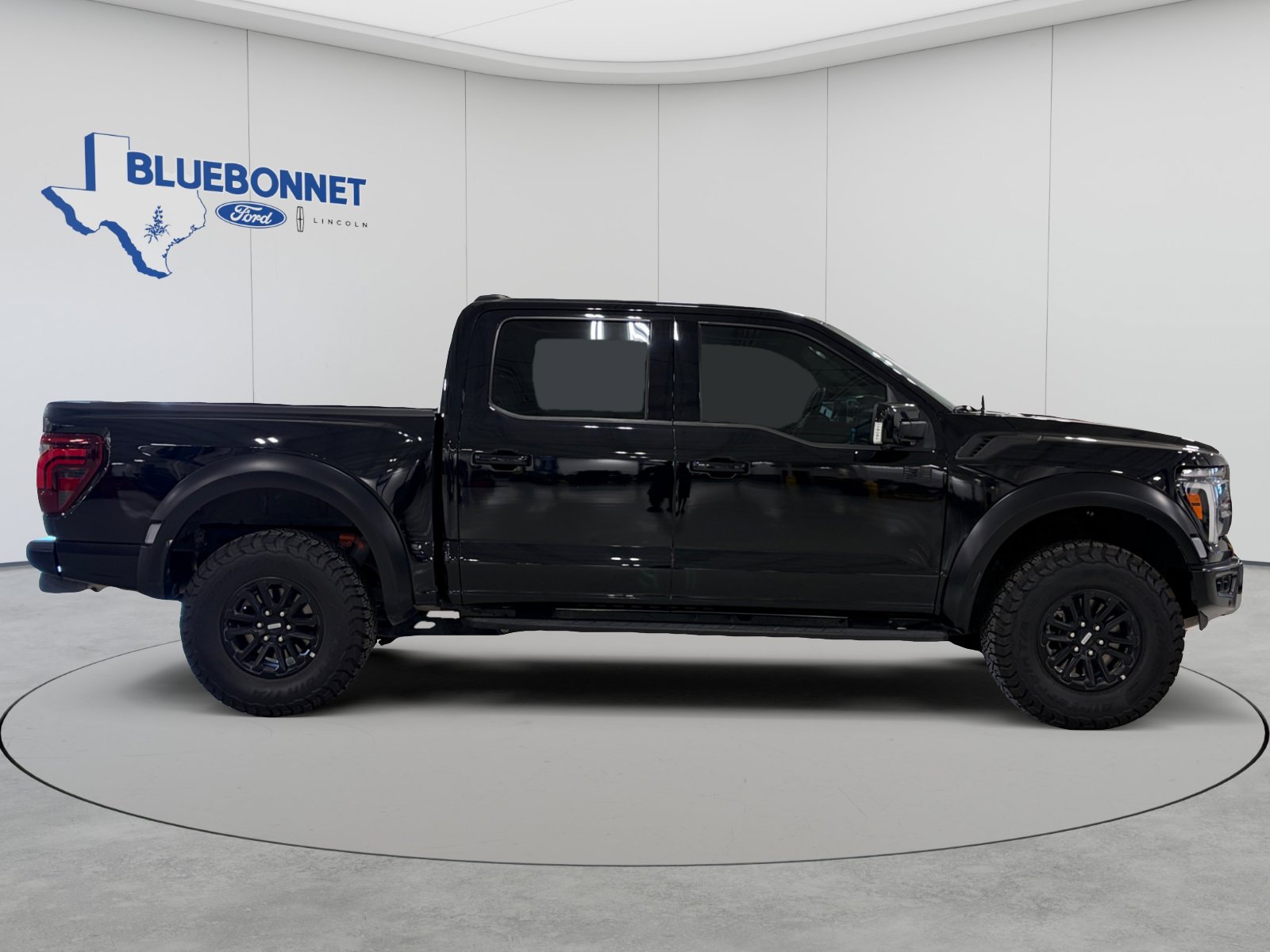Used 2024 Ford F150 Raptor AWD/4WD image 4