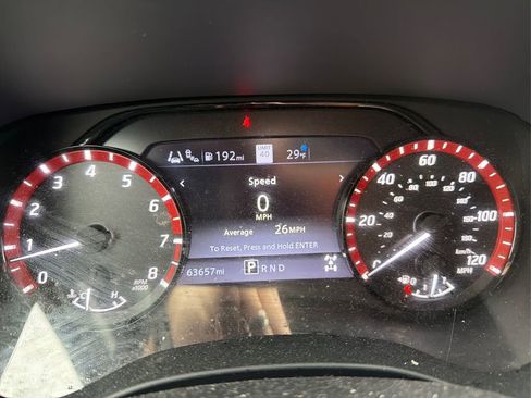 Used 2022 Nissan Frontier PRO-4X image 11