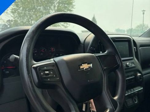 Used 2021 Chevrolet Silverado 1500 W/T w/ WT Value Package AWD/4WD image 16