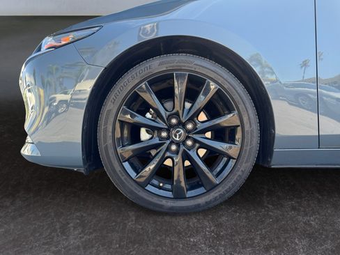 Used 2022 MAZDA MAZDA3 s FWD image 14