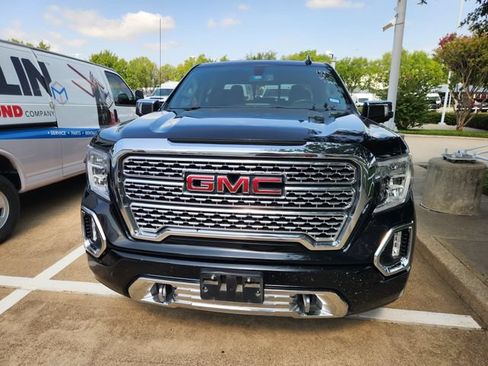 Used 2020 GMC Sierra 1500 Denali RWD image 2