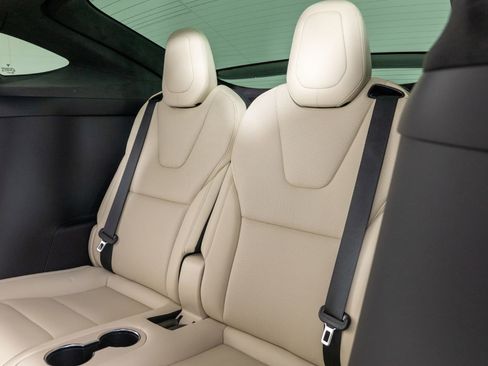 Used 2023 Tesla Model X image 22