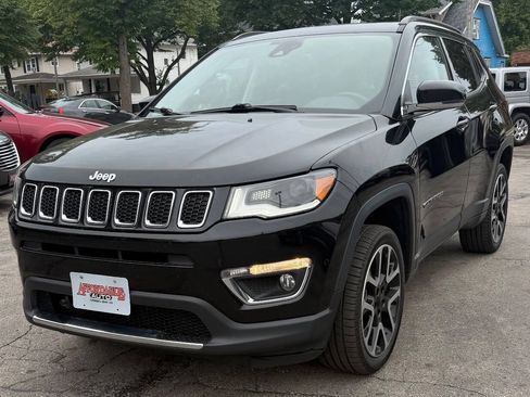 Used 2018 Jeep Compass Limited w/ Navigation Group AWD/4WD image 4