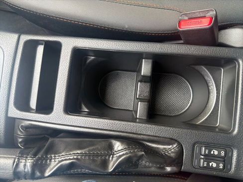 Used 2017 Subaru Crosstrek 2.0i Premium image 14