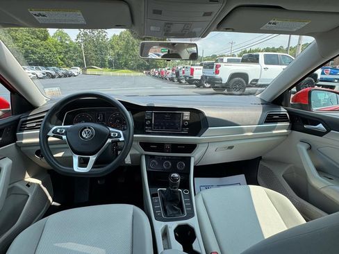 Used 2019 Volkswagen Jetta S FWD image 15