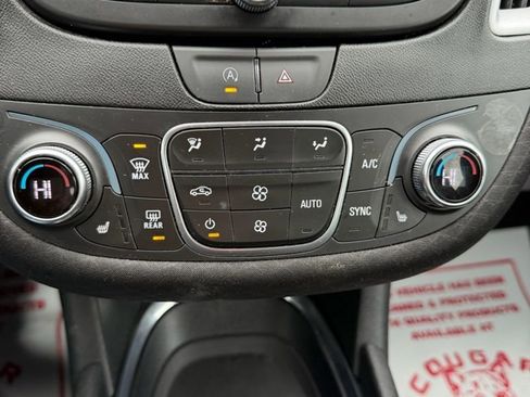 Used 2023 Chevrolet Malibu LT image 17