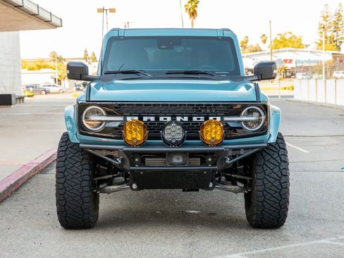 Used 2023 Ford Bronco Wildtrak image 27