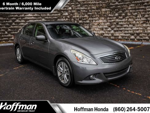 Used 2013 INFINITI G37 x w/ Premium Pkg image 1