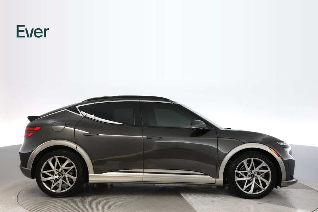 Used 2023 Genesis GV60 Advanced AWD/4WD image 13