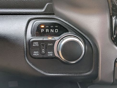 Used 2019 RAM 1500 Big Horn image 15