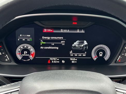 Used 2020 Audi Q3 2.0T Premium Plus w/ Premium Plus Package image 24