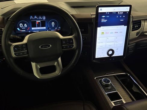 Used 2023 Ford Expedition Max Limited RWD image 29