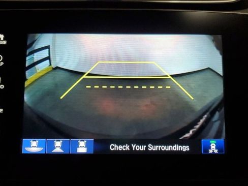 Used 2020 Honda CR-V Touring image 19