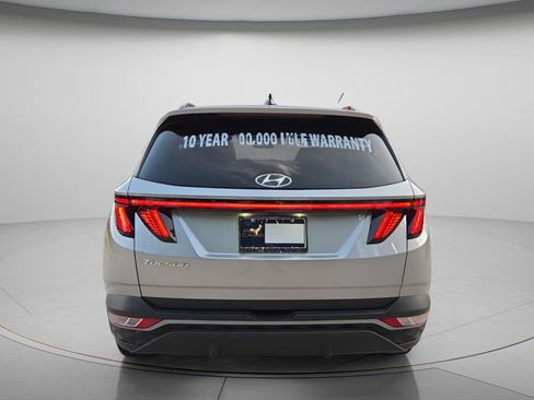 Used 2022 Hyundai Tucson SEL w/ Convenience + Premium Package FWD image 5