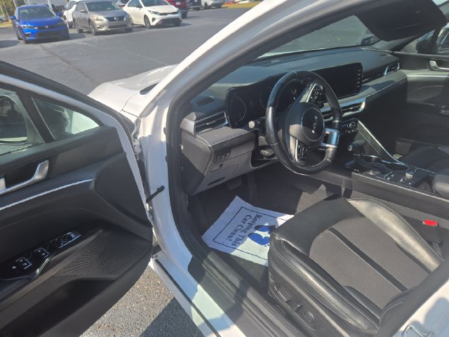 Used 2024 Kia K5 GT-Line w/ GT-Line Premium Package FWD image 4