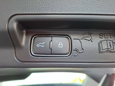 New 2026 Ford Explorer Active AWD/4WD image 31