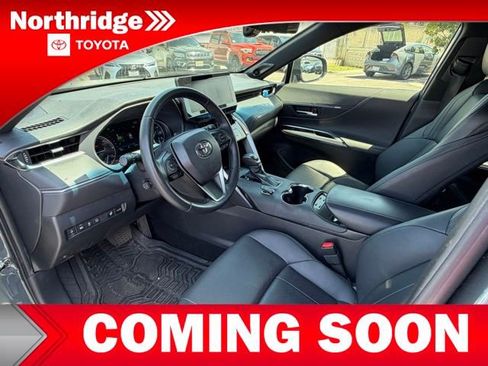 Used 2022 Toyota Venza Limited AWD/4WD image 5