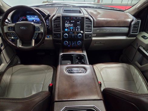 Used 2019 Ford F350 Limited AWD/4WD image 7