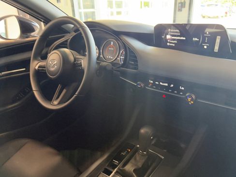 Certified 2026 MAZDA MAZDA3 s Sport FWD image 28