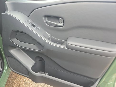 New 2026 Nissan Frontier SV image 30