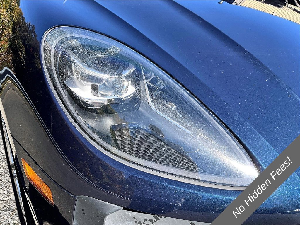 Used 2020 Porsche Macan AWD/4WD image 25