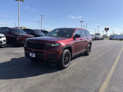 New 2025 Jeep Grand Cherokee L Altitude image 1