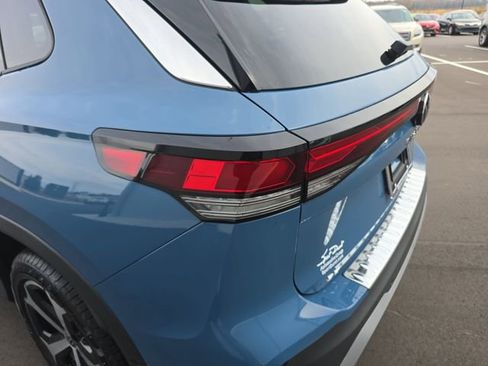 New 2026 Volkswagen Tiguan SE image 27