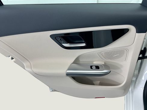 Certified 2026 Mercedes-Benz C 300 Sedan image 24