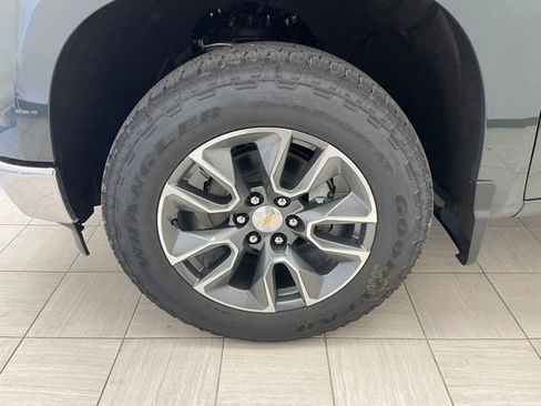 New 2026 Chevrolet Silverado 1500 LT image 8