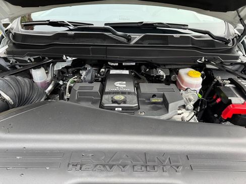 Used 2024 RAM 3500 Tradesman image 10