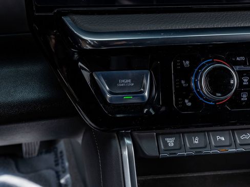 Used 2025 GMC Sierra 2500 Denali image 23