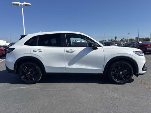 Certified 2024 Honda HR-V Sport image 6