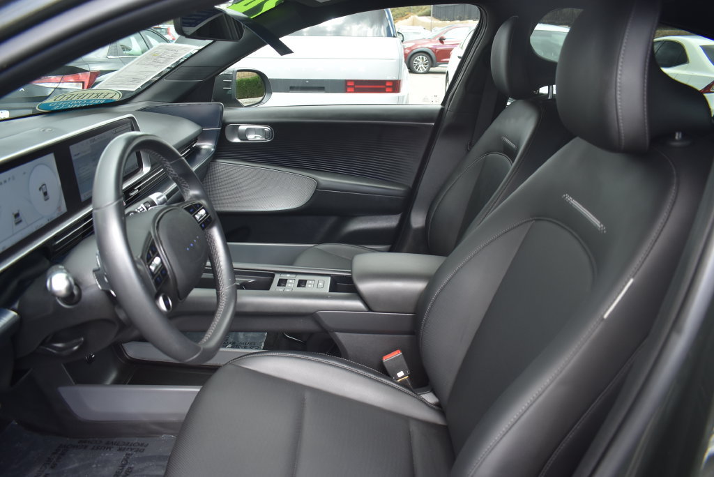 Certified 2024 Hyundai Ioniq 6 SEL RWD image 19