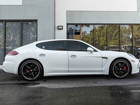 Used 2016 Porsche Panamera GTS AWD/4WD image 8