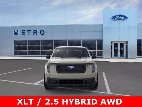 New 2025 Ford Maverick XLT w/ Equipment Group 301A image 7