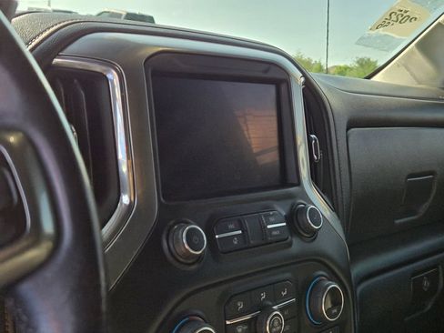 Used 2022 Chevrolet Silverado 1500 RST AWD/4WD image 7