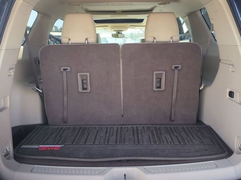 Used 2017 GMC Acadia Denali w/ Technology Package image 30