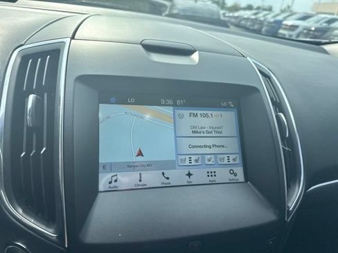 Used 2018 Ford Edge Sport w/ Equipment Group 401A AWD/4WD image 22