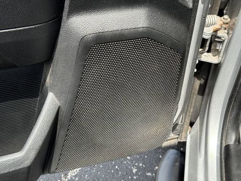 Used 2013 RAM 1500 Express RWD image 30