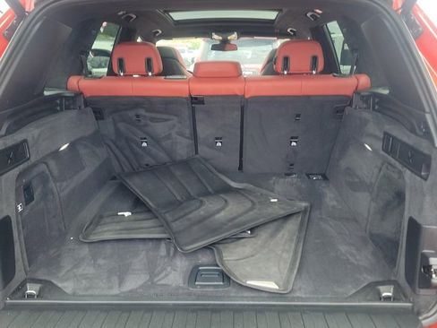 Used 2023 BMW X5 M AWD/4WD image 7