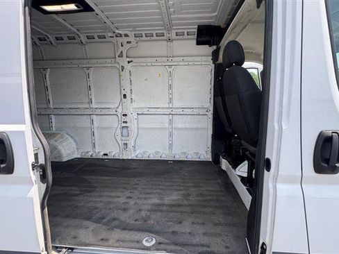 Used 2023 RAM ProMaster 2500 FWD image 39